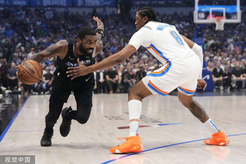 在球迷享受 在球迷享受